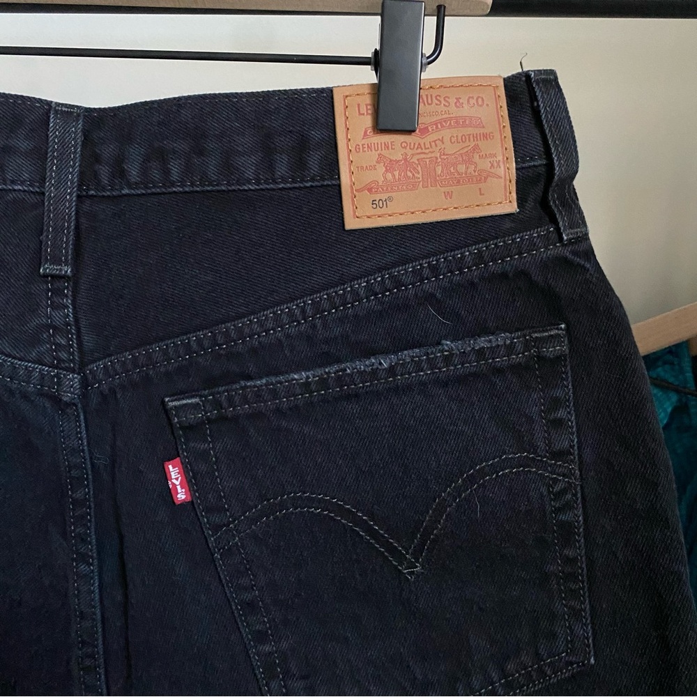 Levi’s‎ 501 Shorts - Picture 4 of 6